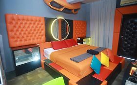 Bunker Hotel & Restaurant